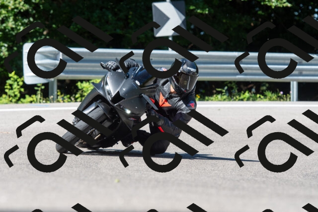 20250629100418-R01_8371_r1