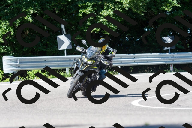 20250629100506-R01_8382_r1