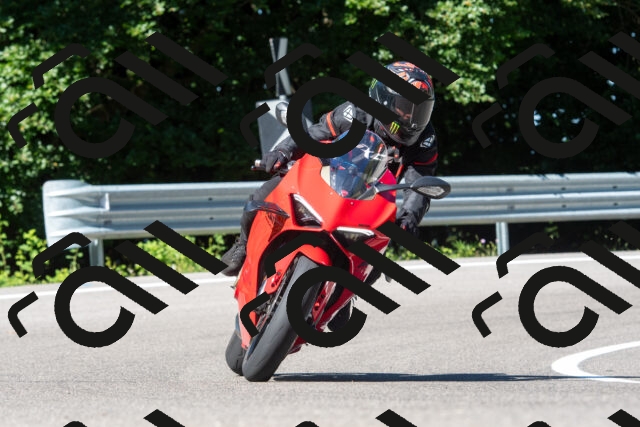 20250629100906-R01_8426_r1