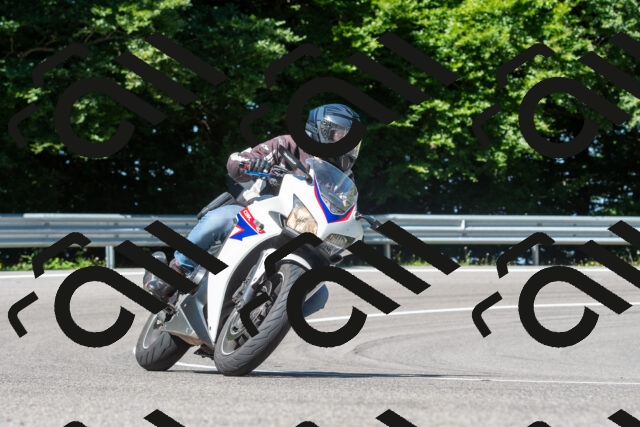 20250629103157-R01_8652_r1