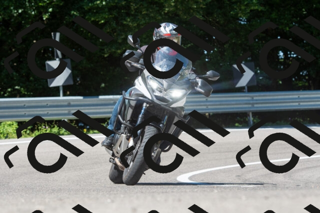 20250629110030-R01_8932_r1