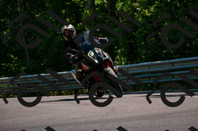 202506291545-DSC_5697_d2_