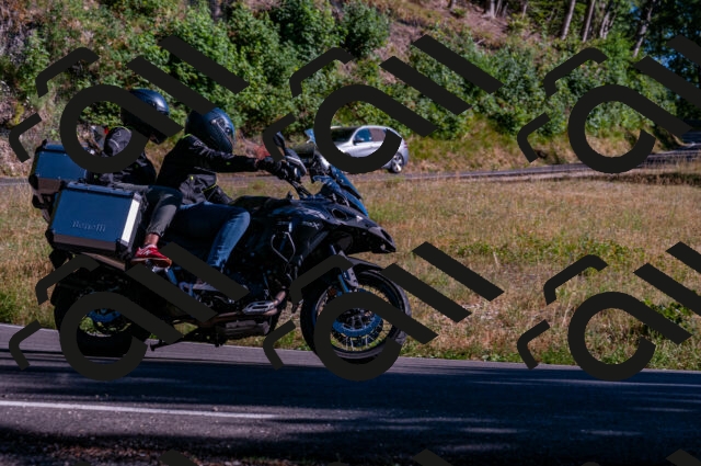 202506291728-DSC_6112_d2_