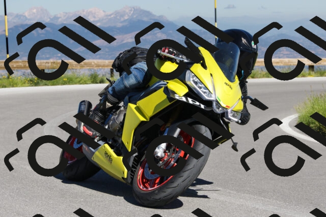 202506291010-239A9374-_c6_