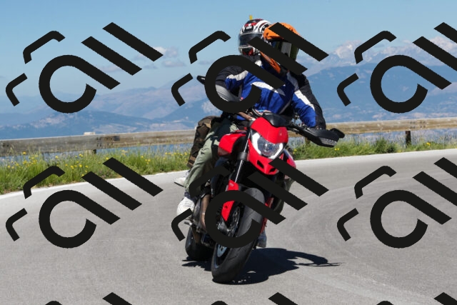 202506291115-239A9557-_c6_