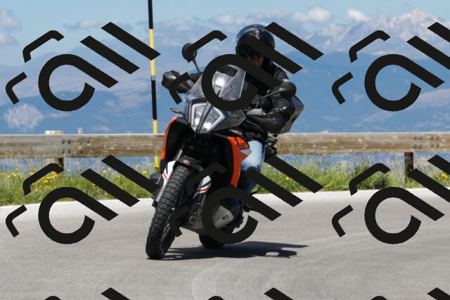 202506291135-239A9598-_c6_