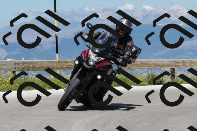 202506291135-239A9603-_c6_