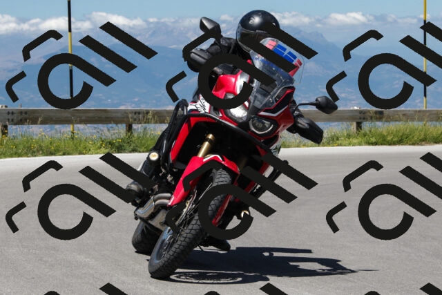 202506291306-239A9802-_c6_