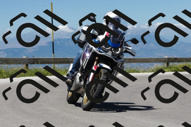 202506291333-239A9817-_c6_