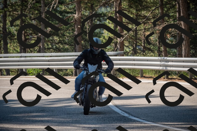 20250706100425-_5007813_am_