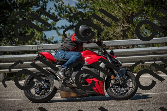 20250706101853-_5007856_am_