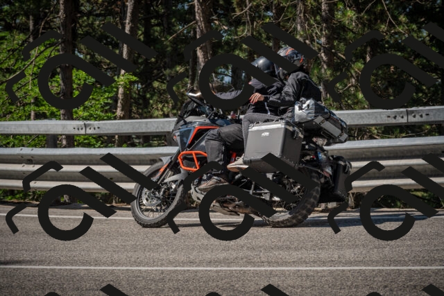 20250706102132-_5007878_am_