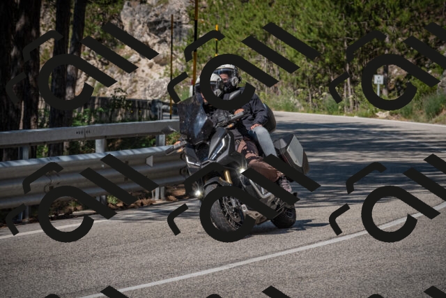 20250706102141-_5007879_am_