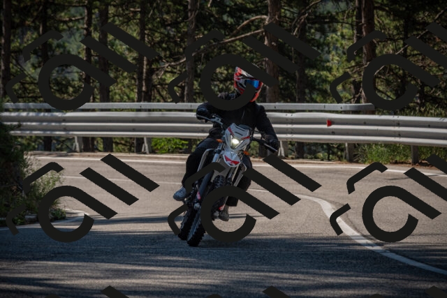 20250706102340-_5007896_am_