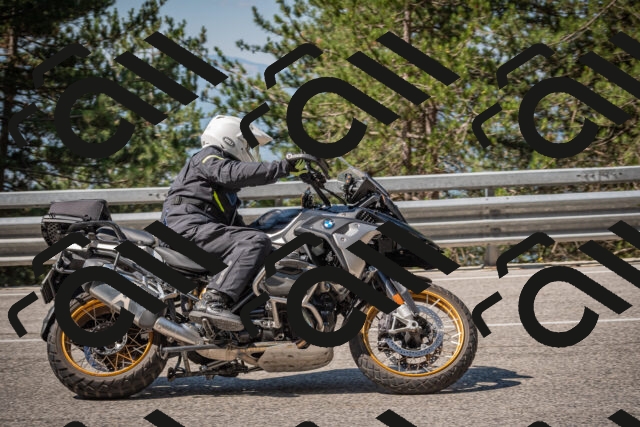 20250706103259-_5007965_am_