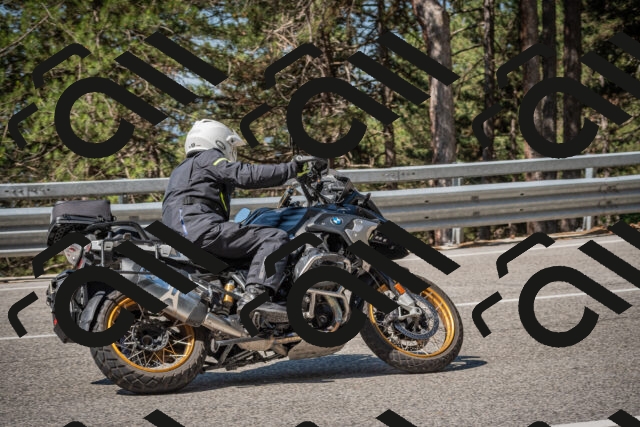 20250706103259-_5007966_am_