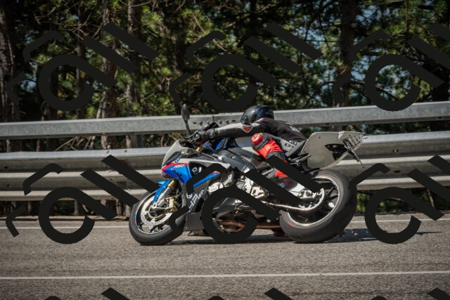 20250706103326-_5007981_am_