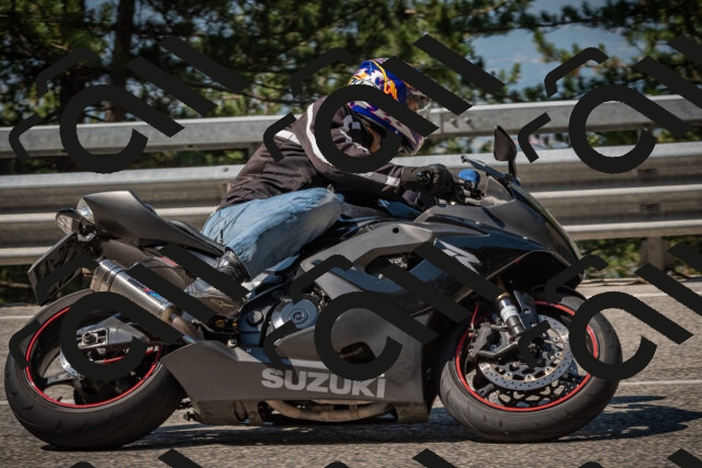 20250706103342-_5007987_am_