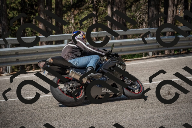 20250706103342-_5007989_am_