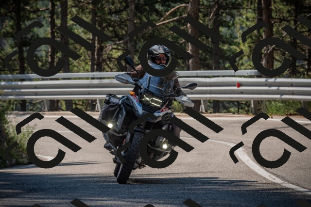 20250706103356-_5007990_am_