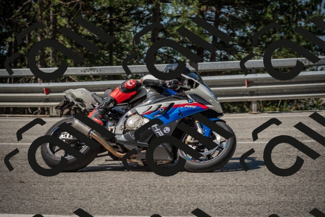 20250706103712-_5008016_am_