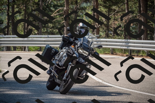 20250706104130-_5008027_am_