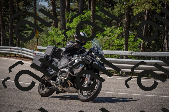 20250706104131-_5008028_am_