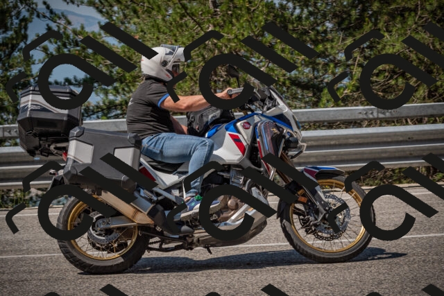 20250706104135-_5008036_am_