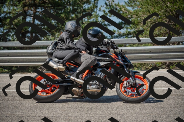 20250706104251-_5008067_am_