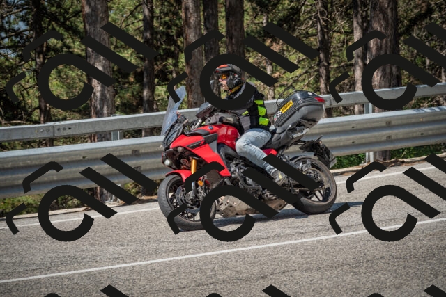 20250706104450-_5008091_am_