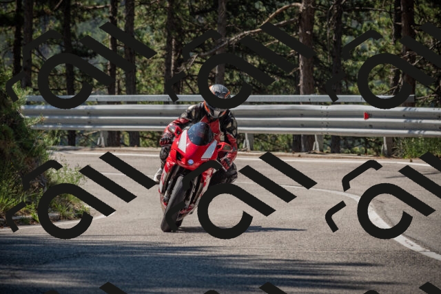 20250706104552-_5008101_am_