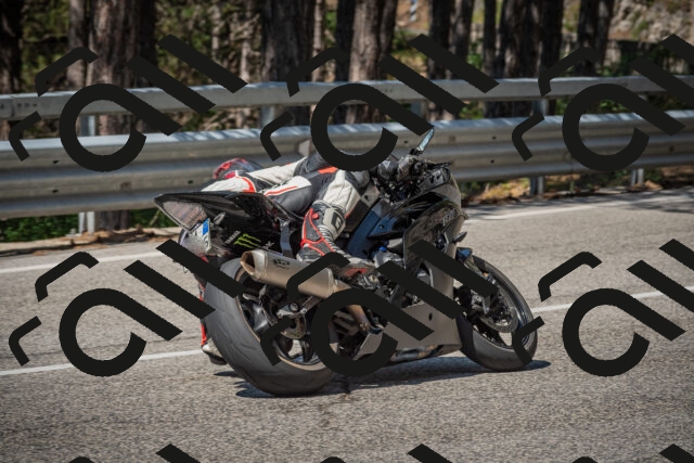 20250706104731-_5008114_am_