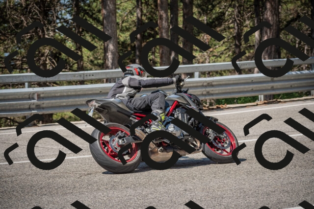 20250706104812-_5008136_am_