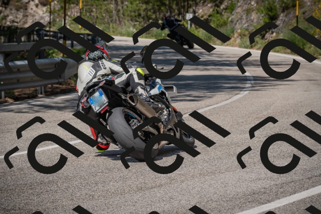 20250706104815-_5008140_am_