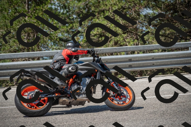 20250706104848-_5008150_am_