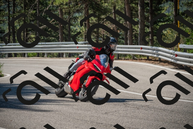 20250706104859-_5008151_am_