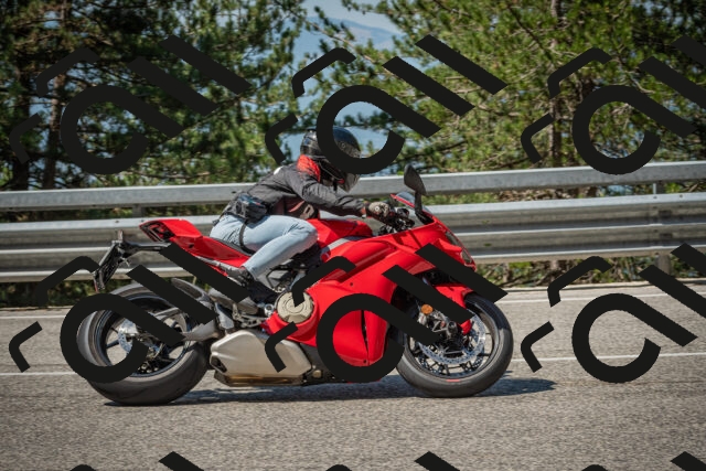 20250706104859-_5008153_am_