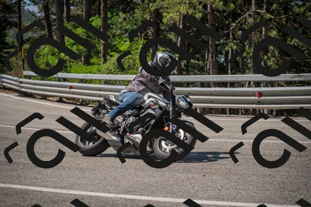 20250706104908-_5008156_am_