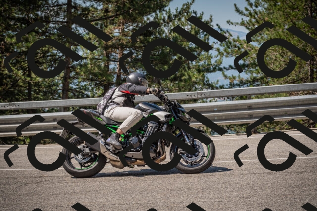 20250706105101-_5008165_am_