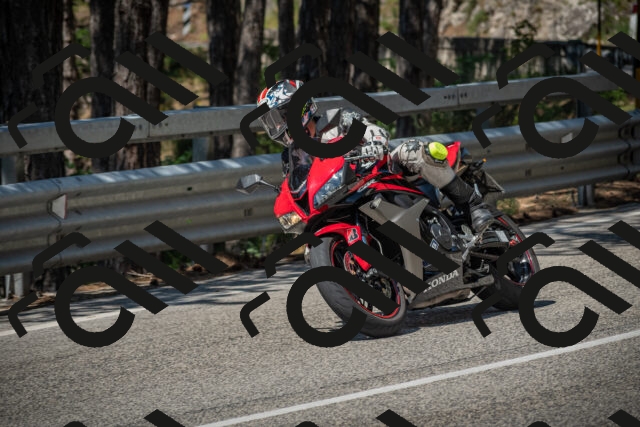 20250706105306-_5008182_am_