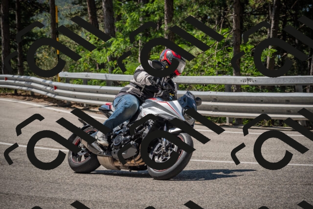 20250706110049-_5008210_am_