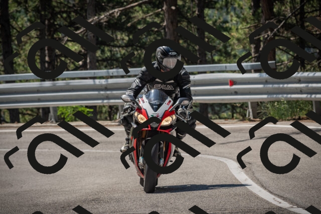 20250706110504-_5008239_am_