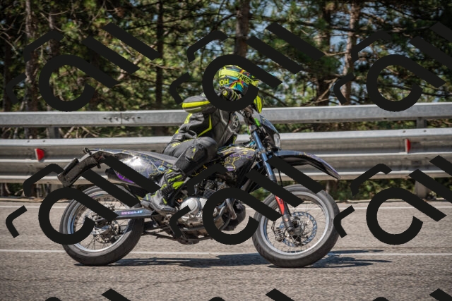 20250706110521-_5008245_am_