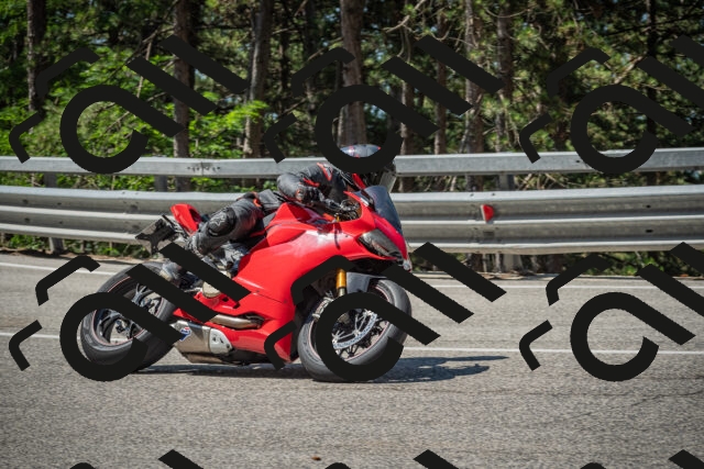 20250706111255-_5008282_am_