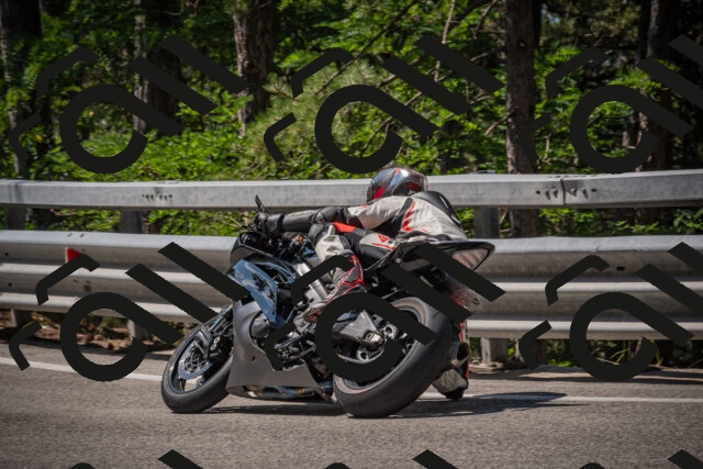 20250706111309-_5008288_am_