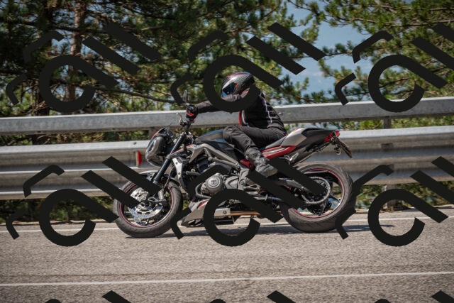 20250706111335-_5008310_am_