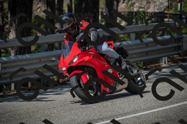 20250706111353-_5008317_am_