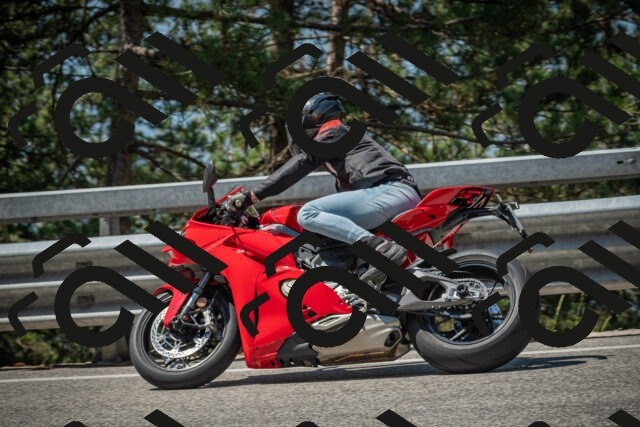 20250706111354-_5008319_am_