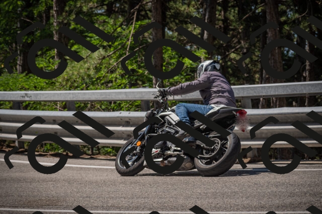 20250706111356-_5008322_am_