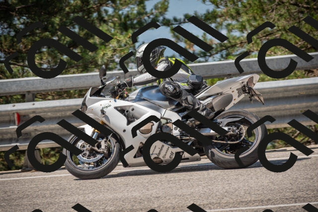 20250706111436-_5008328_am_